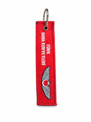 Kırmızı RBF "HV K K + Brove" kumaş anahtarlık, şık ve dayanıklı anahtar tutucu, Pilot Shop Bakırköy markasıyla.