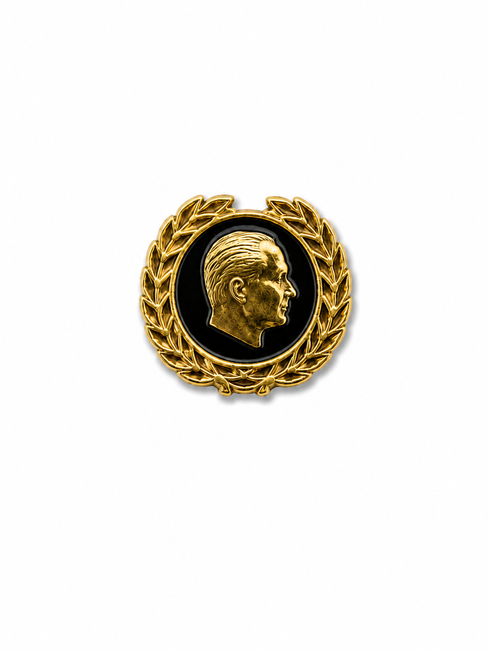 Atatürk rozet çemberi, metal pin ve rozete sahip, takı ve aksesuar olarak kullanılabilen şık tasarım.