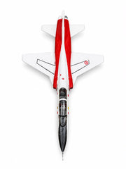 Montajlı ve boyalı Northrop T-38 model uçak maket, sergilemeye hazır, detaylı gösterim.