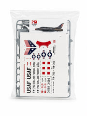 North American F-100 C Super Sabre avcı-bombardıman uçağı plastik maket, detaylı model, yüksek kaliteli plastik malzeme.