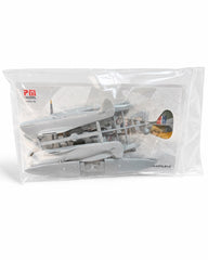 Supermarine Spitfire Vb FloatPlane PM model demonte plastik uçak maket seti, detaylı ve gerçekçi görünüm.