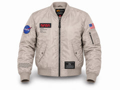 Krem renkli Ribana yakalı Pilot Montu, NASA markası, tekstil ve uniformalar kategorisinde, görüntüde detaylı yakası ve tasarımıyla.