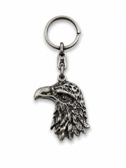 Gümüş renkli Kartal Başlı metal anahtarlık, şık ve dayanıklı anahtarlık aksesuarı, detaylı kartal tasarımıyla dikkat çekiyor.
