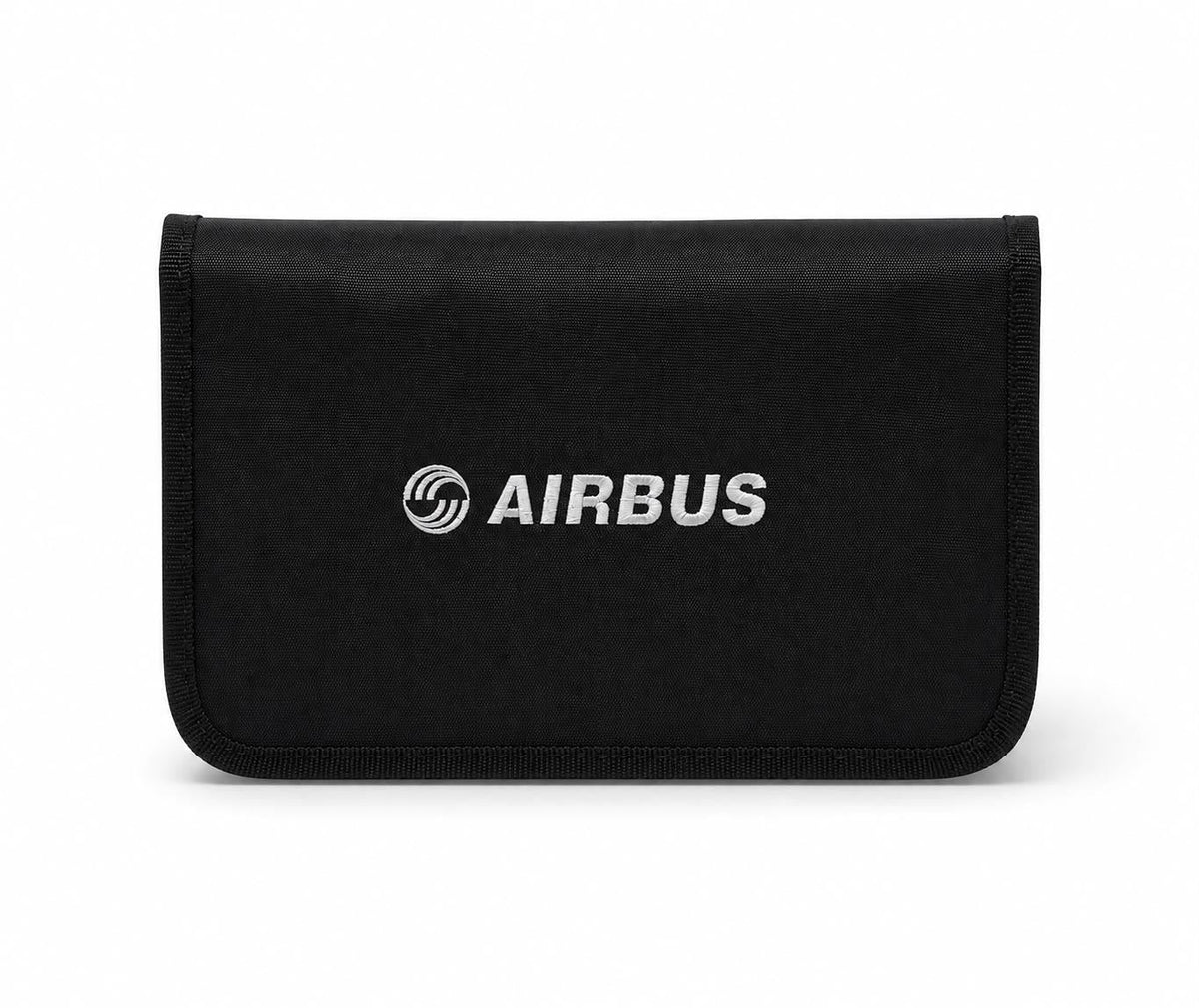 Kahverengi Airbus tasarımlı Pilot Shop Bakırköy çanta, dayanıklı ve şık aksesuar.