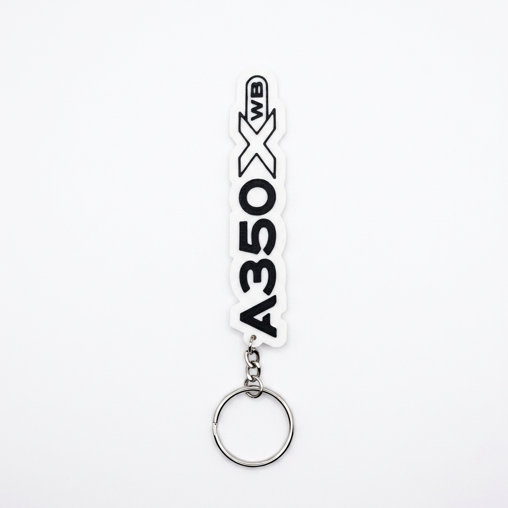 Airbus A350 XWB anahtarlık, metal anahtar tutucu ve detaylı uçak tasarımıyla Pilot Shop Bakırköy aksesuar.