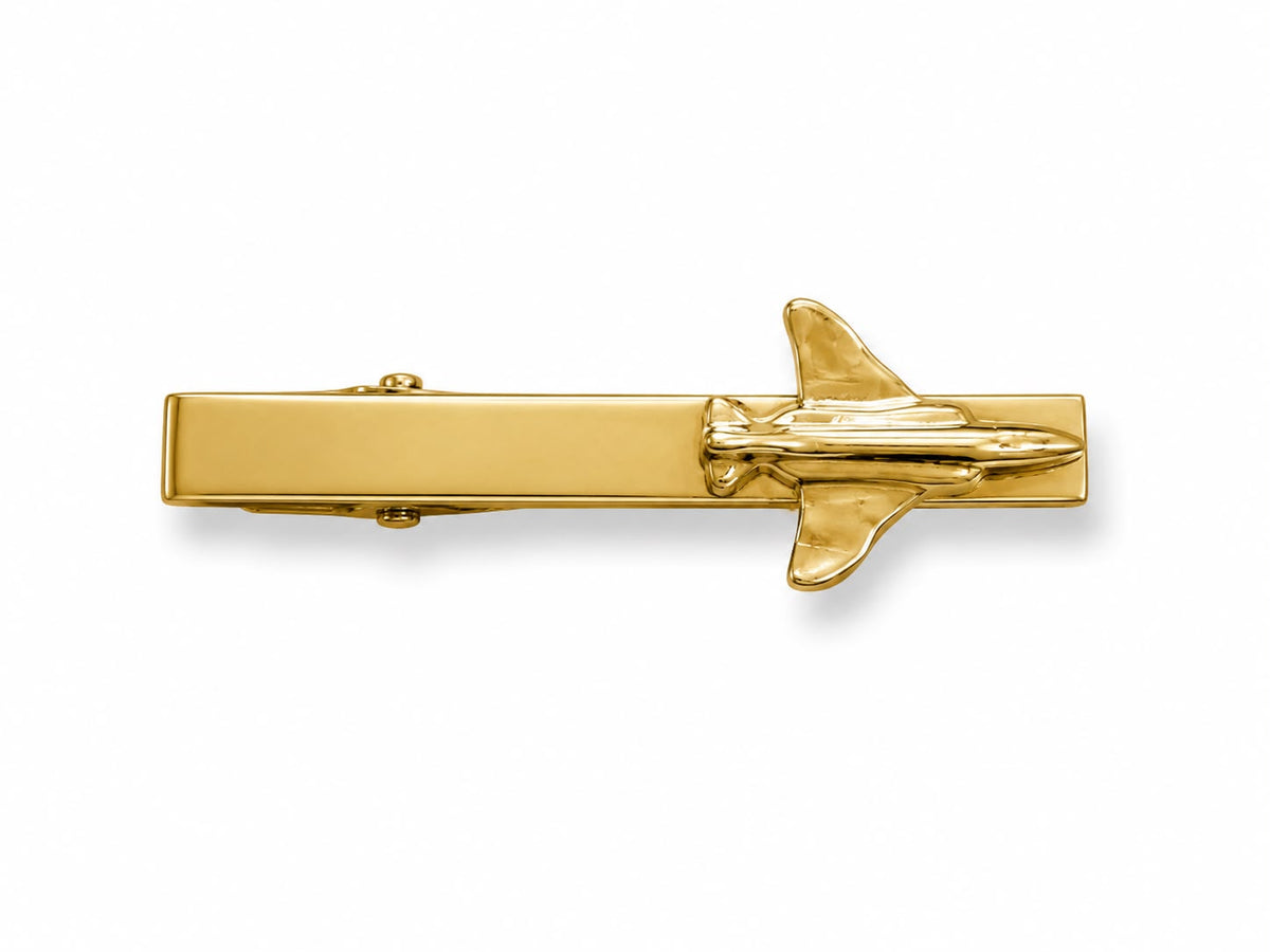 PILOT SHOP BAKIRKÖY F-4 Gold siyah kutulu kravat iğnesi, şık ve zarif takı aksesuarı, detaylı görünüm.
