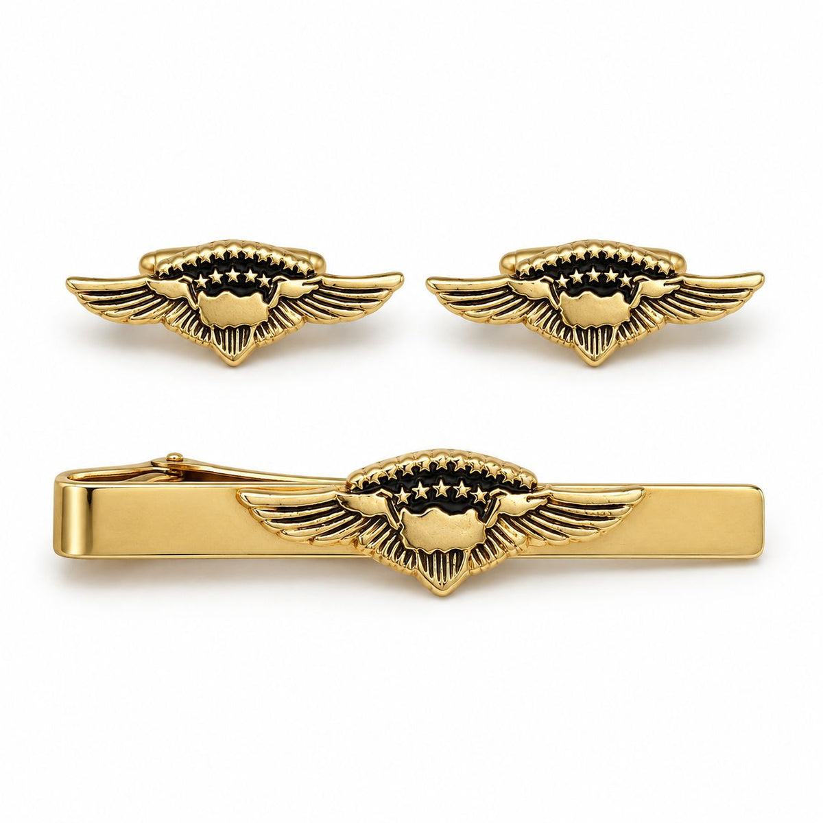 PILOT SHOP BAKIRKÖY Ayjet Gold kolye ve kravat iğnesi takı seti, siyah kutulu, şık ve zarif aksesuarlardan oluşuyor.