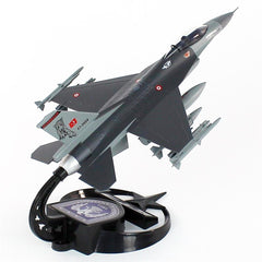 F-16 AKBA sergiye hazır standlı model uçak, askeri uçak maket, detaylı ve gerçekçi görünüm, PILOT SHOP BAKIRKÖY.
