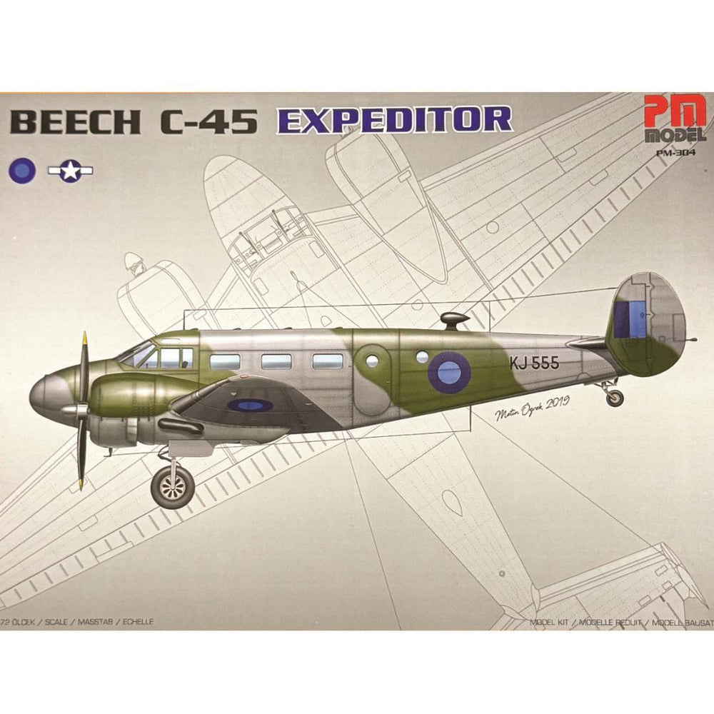 Beechcraft C-45 Expeditor model ve maket, detaylı plastik uçak modeli, Pilot Shop Bakırköy tarafından hazırlanmış.