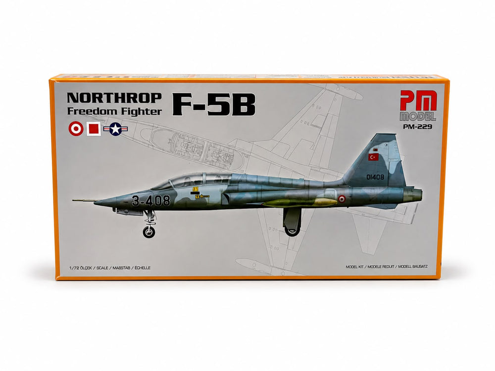 Northrop F-5 B Agressor savaş uçağı modeli, Plastik Uçak Maket Kiti, detaylı ve demonte tasarım.
