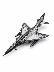 Boyalı F-4 Phantom II Kara Şahin model ve maket, montajlı ve sergilemeye hazır, detaylı uçak tasarımı.