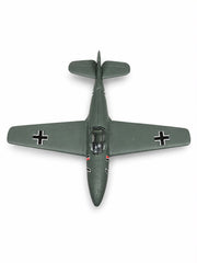Montajlı ve boyalı Messerschmitt Me-328 model uçağı, sergilemeye hazır, detaylı ve gerçekçi görünüm.