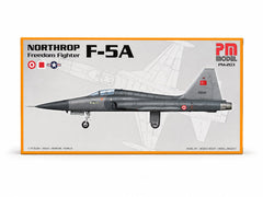 Northrop F-5 A Freedom Fighter PM model uçak maket kiti, plastik demonte uçak modeli, detaylı ve gerçekçi görünüm.