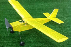 PM Model Pilot Lastik Motorlu Serbest Uçuş Modeli, maket ve uçak modeli, detaylı pilot model ve lastik tekerlekli tasarım.