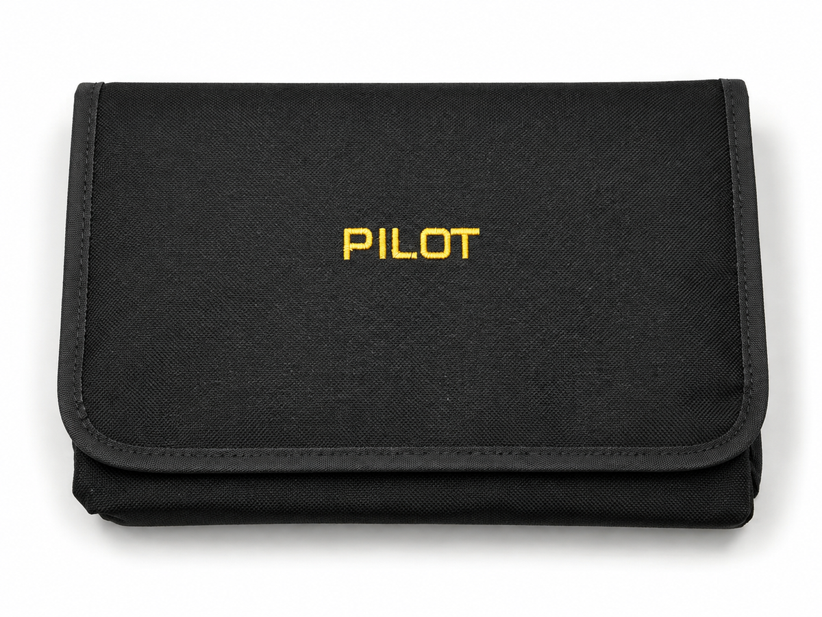 Büyük Jeppesen logbook için siyah Pilot Shop Bakırköy profesyonel eğitim logbook çantası, dayanıklı ve kullanışlı tasarım.