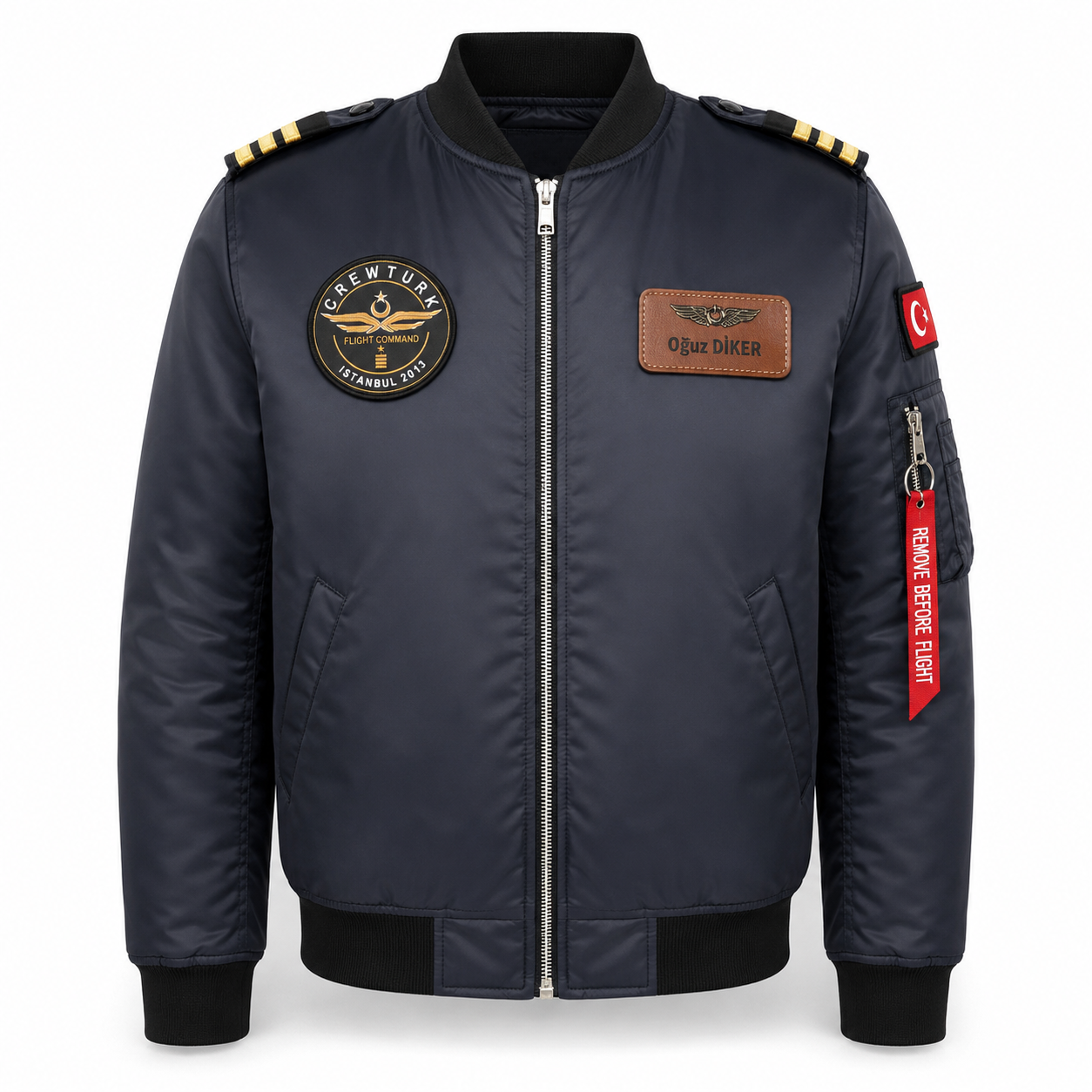 Lacivert renkli MNG91L Pilot Bomber Montu, kumaş dokusu ve pilot tarzı tasarımıyla görünümde şıklık sağlar.